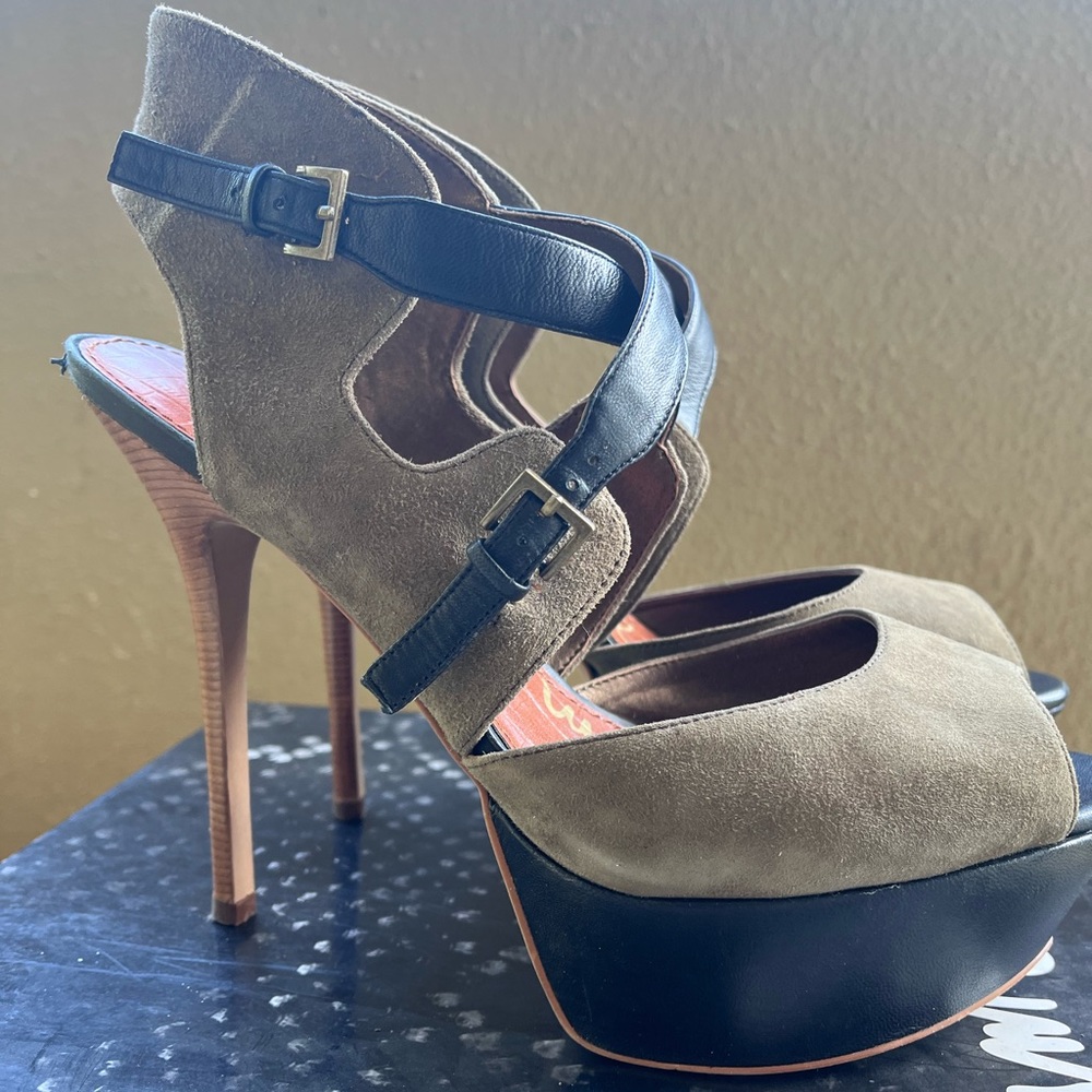 SAM EDELMAN S-NOURA,MOSS GREEN SUEDE size 9.5